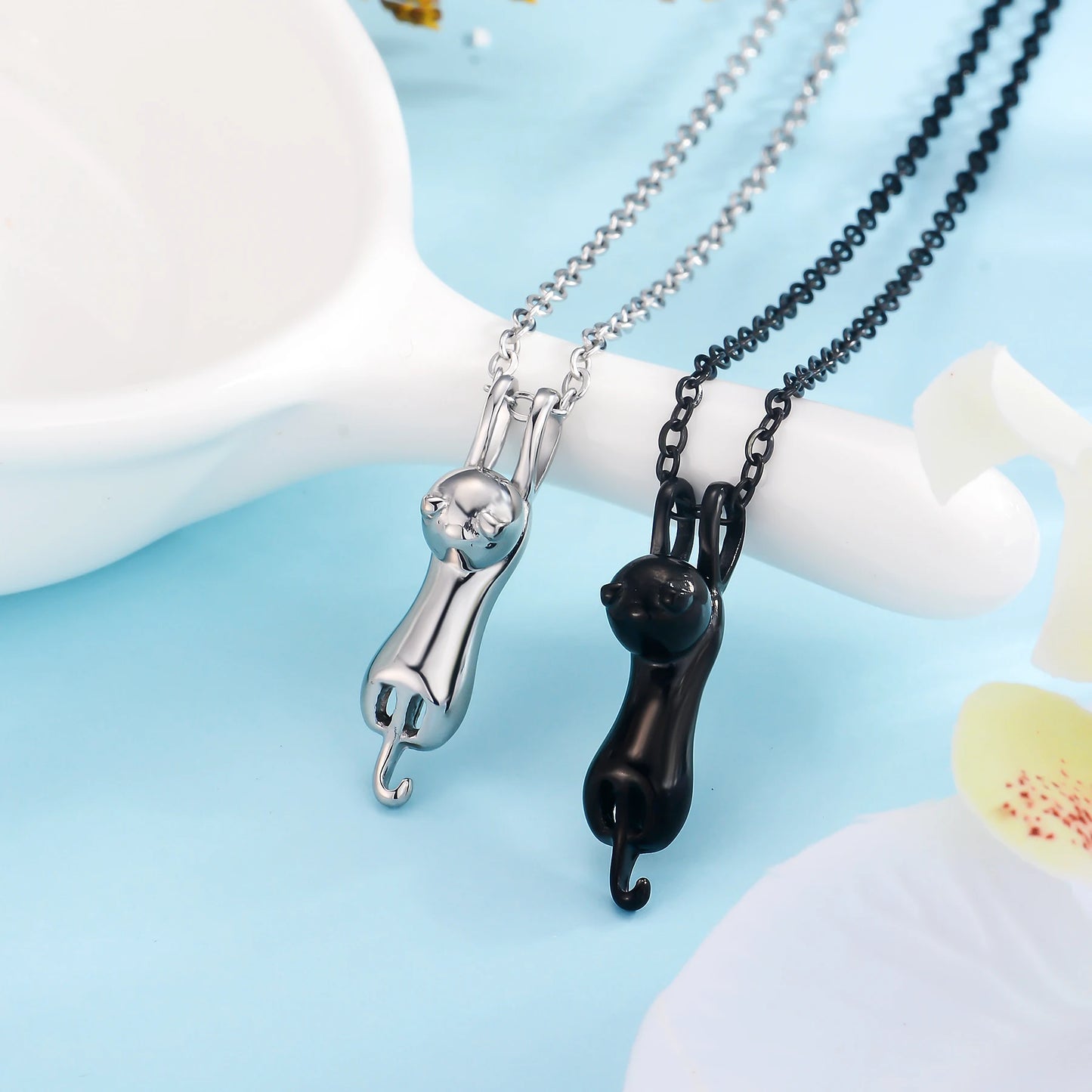 Cremation Jewelry: Elegant Cat Pendant Necklace for Ashes - Waterproof Keepsake Memorial Accessory